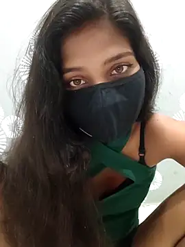 Snapshot of Hot_Candy77 chatting on 14, 5, 2026 Hot Candy77 online show from 14, 5, 2026