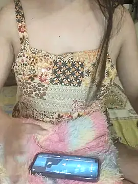 Snapshot of itz_gauri chatting on 26, 7, 2026 itz gauri online show from 26, 7, 2026