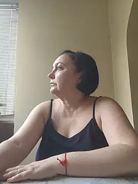 Snapshot of EmmaEmmy40 chatting on 2, 7, 2026 EmmaEmmy40 online show from 2, 7, 2026