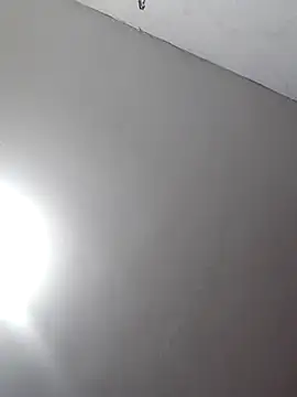 AndresvargasQ123 online show from 9, 7, 2026