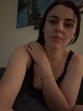 ema-emanuela online show from 4, 6, 2026