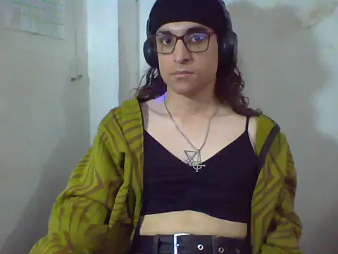 Snapshot of LaCuerva chatting on 15, 5, 2026 LaCuerva online show from 15, 5, 2026