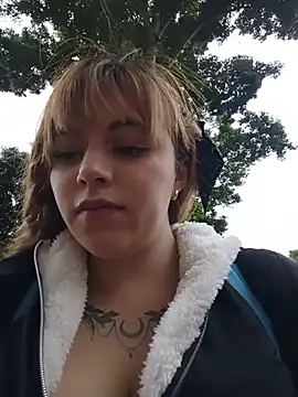 Isabella  Risky online show from 2, 7, 2026