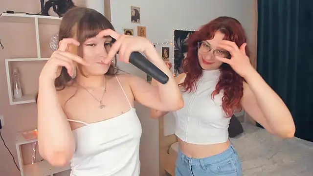 ElaNaecker online show from 25, 5, 2026