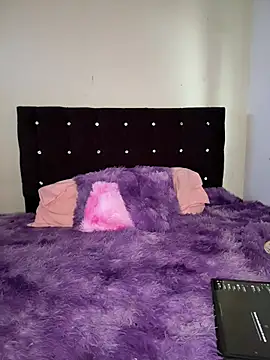 stefania pink online show from 29, 5, 2026