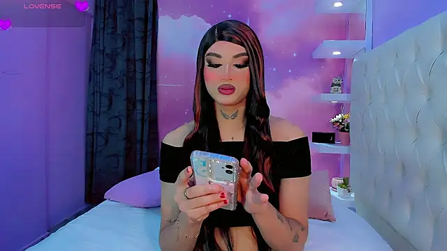 Snapshot of Lexxy_Mattell chatting on 8, 7, 2026 Lexxy Mattell online show from 8, 7, 2026