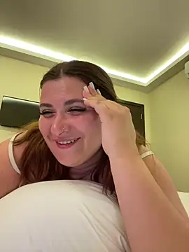 Snapshot of AureTease chatting on 22, 6, 2026 AureTease online show from 22, 6, 2026