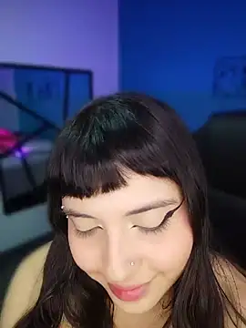 Snapshot of Lubnna chatting on 5, 7, 2026 Lubnna online show from 5, 7, 2026