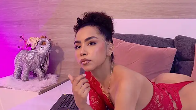 Snapshot of TamaraMontiel chatting on 11, 5, 2026 TamaraMontiel online show from 11, 5, 2026