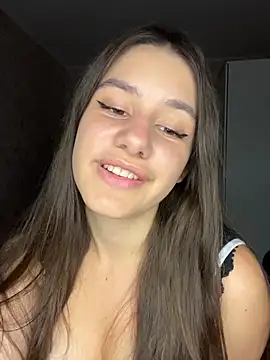 Snapshot of Selena_Mur_ chatting on 13, 7, 2026 Selena Mur online show from 13, 7, 2026