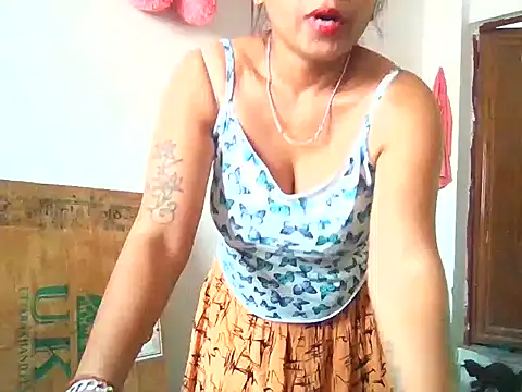 Snapshot of RubinaKhan6 chatting on 20, 5, 2026 RubinaKhan6 online show from 20, 5, 2026