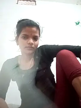 Snapshot of Student_garl_1 chatting on 12, 5, 2026 Student garl 1 online show from 12, 5, 2026