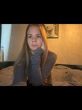 Snapshot of MaryMathews_ chatting on 15, 6, 2026 MaryMathews online show from 15, 6, 2026