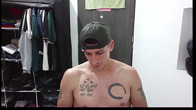 Snapshot of RaulRico chatting on 12, 5, 2026 RaulRico online show from 12, 5, 2026