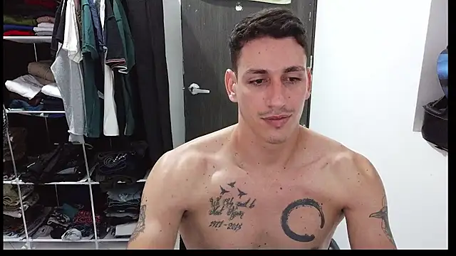 Snapshot of RaulRico chatting on 12, 5, 2026 RaulRico online show from 12, 5, 2026