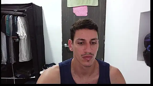 Snapshot of RaulRico chatting on 1, 6, 2026 RaulRico online show from 1, 6, 2026