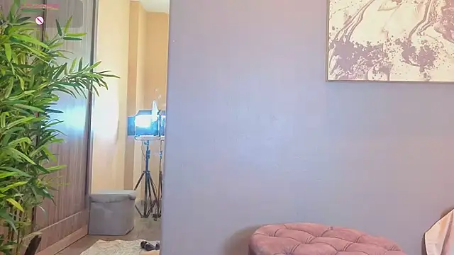 Snapshot of Karlie_moore_ chatting on 22, 5, 2026 Karlie moore online show from 22, 5, 2026