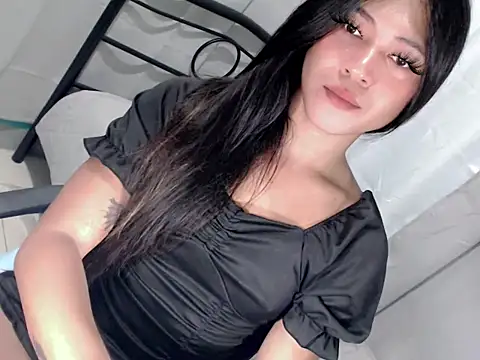 Ladymikaela online show from 20, 5, 2026