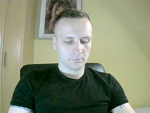 Snapshot of MacMillan69 chatting on 19, 5, 2026 MacMillan69 online show from 19, 5, 2026