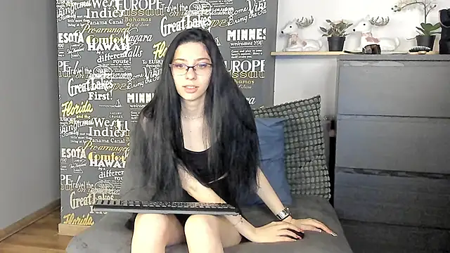 Snapshot of RavennBliss chatting on 29, 5, 2026 RavennBliss online show from 29, 5, 2026