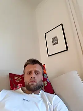 leeoslut online show from 21, 7, 2026
