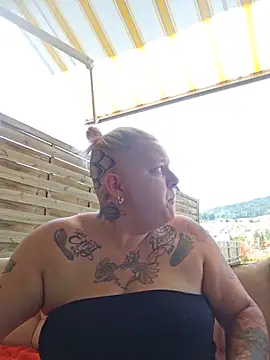 Lady Peggi online show from 20, 6, 2026