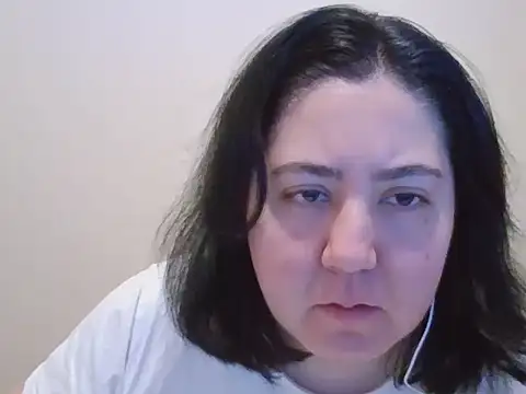 Snapshot of IsabellaJacobs chatting on 7, 5, 2026 IsabellaJacobs online show from 7, 5, 2026
