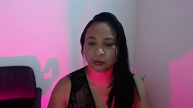 Snapshot of Scarlett_Adams_ chatting on 1, 6, 2026 Scarlett Adams online show from 1, 6, 2026