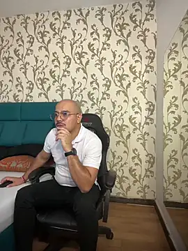 Snapshot of Dante_Goldt chatting on 27, 5, 2026 Dante Goldt online show from 27, 5, 2026
