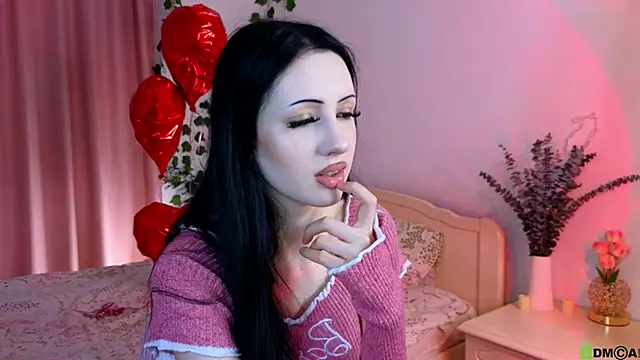 Snapshot of Tori_wow chatting on 14, 5, 2026 Tori wow online show from 14, 5, 2026