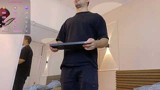 tanner-hard  online show from 14, 7, 2026