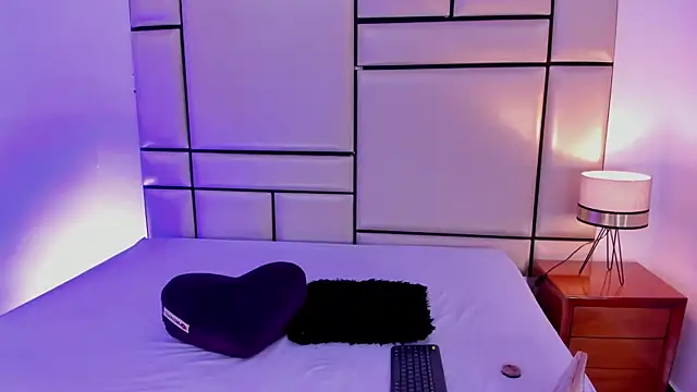 Anahia sexygirl online show from 21, 5, 2026