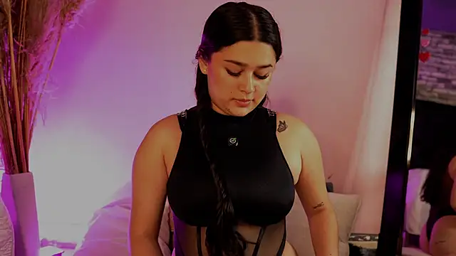 Snapshot of ariadna_milano_ chatting on 30, 6, 2026 ariadna milano online show from 30, 6, 2026