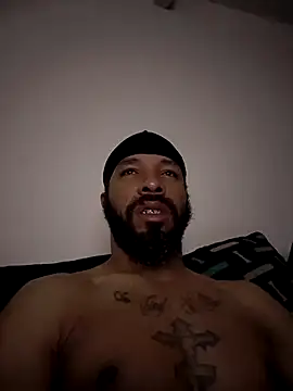 Snapshot of yoursexydaddy8181 chatting on 6, 5, 2026 yoursexydaddy8181 online show from 6, 5, 2026