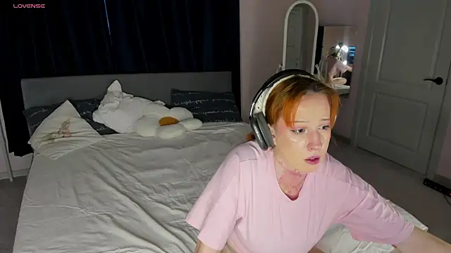 Maya foxy online show from 27, 6, 2026