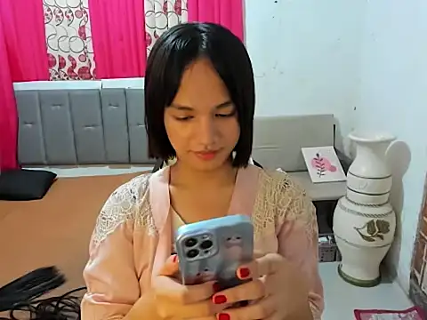 TsUncutTrisha online show from 9, 5, 2026