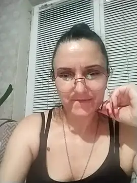 MillaMia45 online show from 15, 5, 2026