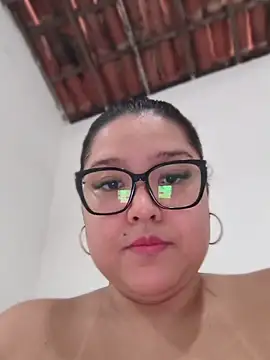 Snapshot of Im_DianaNoir chatting on 13, 5, 2026 Im DianaNoir online show from 13, 5, 2026
