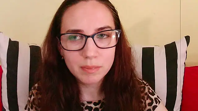 Snapshot of EmilyHotAngel chatting on 10, 6, 2026 EmilyHotAngel online show from 10, 6, 2026