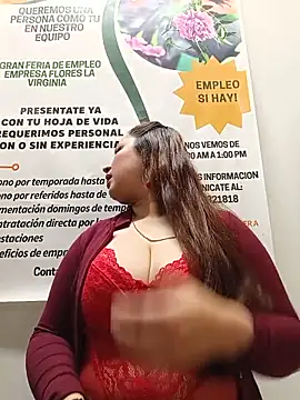 Snapshot of VANESSA__28 chatting on 29, 5, 2026 VANESSA 28 online show from 29, 5, 2026