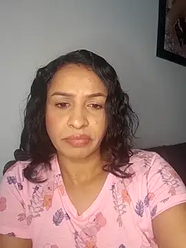 Snapshot of mell0102 chatting on 20, 5, 2026 mell0102 online show from 20, 5, 2026