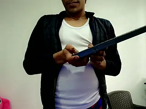 Sexy Dolls18 online show from 17, 5, 2026