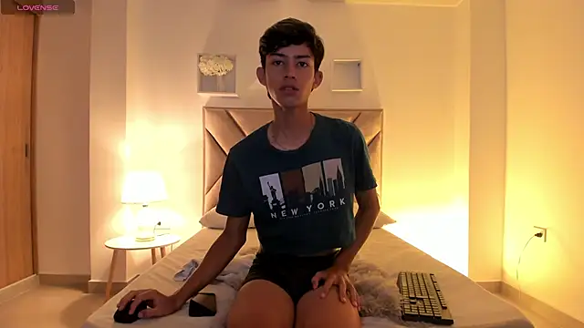 Snapshot of Baby_noahtt chatting on 1, 6, 2026 Baby noahtt online show from 1, 6, 2026