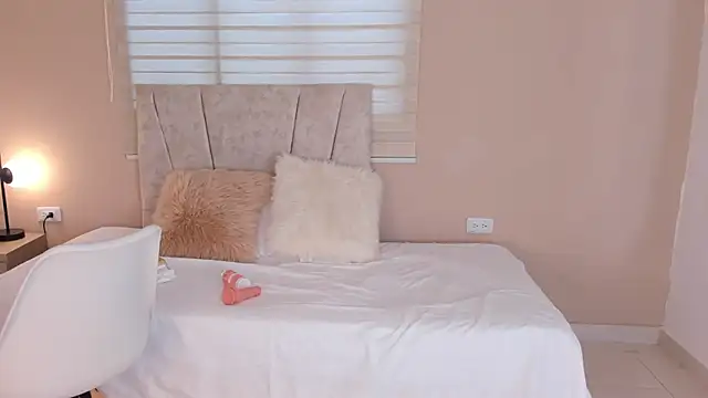 Snapshot of bianca_marriot chatting on 6, 5, 2026 bianca marriot online show from 6, 5, 2026