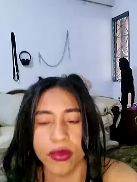 Snapshot of Sharonhunter chatting on 7, 5, 2026 Sharonhunter online show from 7, 5, 2026
