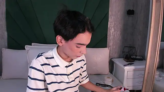 Snapshot of Andy_vergara1 chatting on 16, 5, 2026 Andy vergara1 online show from 16, 5, 2026