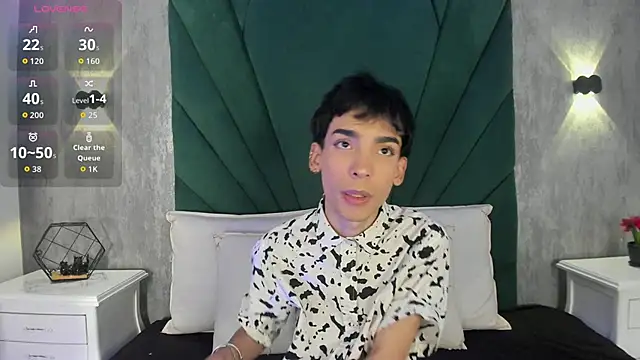 Snapshot of Andy_vergara1 chatting on 1, 6, 2026 Andy vergara1 online show from 1, 6, 2026