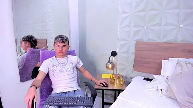 Snapshot of Valerius_Angel chatting on 21, 5, 2026 Valerius Angel online show from 21, 5, 2026