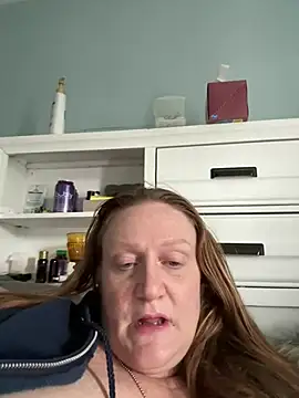 Kellilyn10 online show from 20, 5, 2026