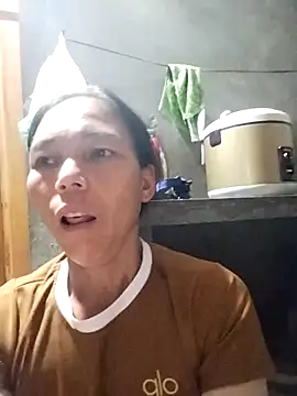 Snapshot of Min-meo chatting on 13, 5, 2026 Min-meo online show from 13, 5, 2026